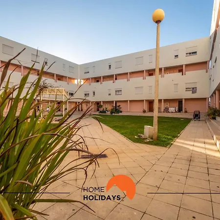 Lägenhet #012 Exclusivo Familias, Habijovem By Holidays Albufeira