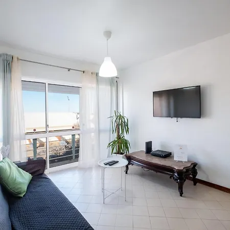 #012 Family Quiet Area & Comfort Apartment *