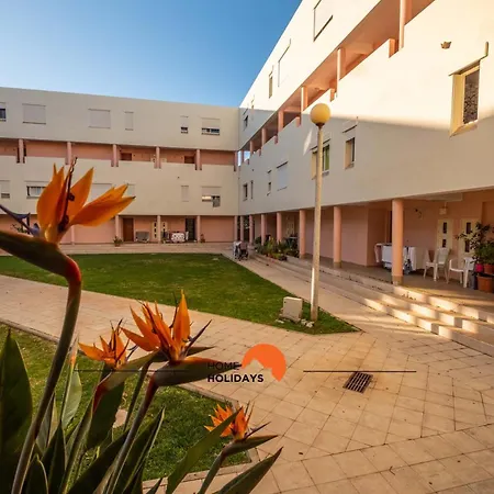 #012 Exclusivo Familias, Habijovem By Holidays Apartamento Albufeira