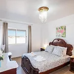 #012 Exclusivo para Famílias, Habijovem by Home Holidays * Albufeira